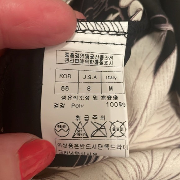 Tasi New York blouse - Picture 7 of 9